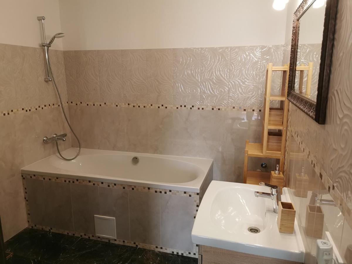 Saulelydzio Apartamentai Паланга Екстериор снимка